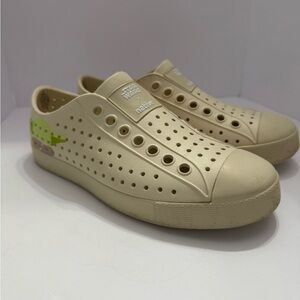 Disney Native Cream Green Slip-On Sneakers star wars water shoes mens 4 womens 6